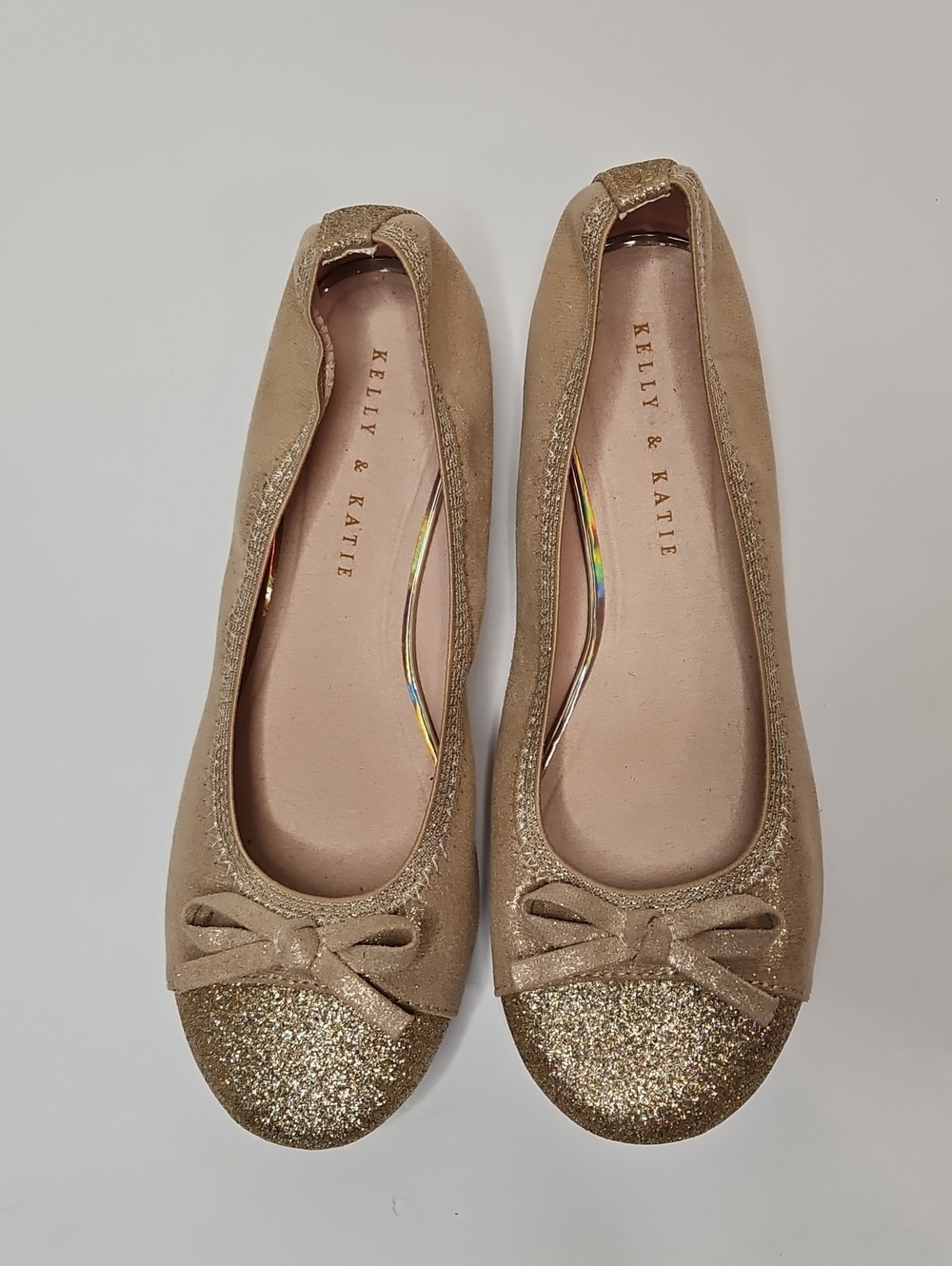 NWOB Kelly & Katie Metallic Gold Ballet Flats with Glitter Toe
